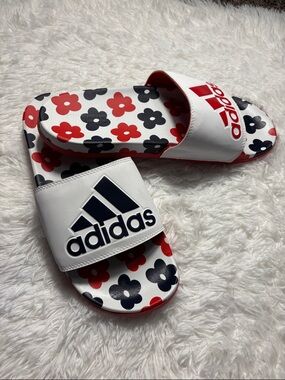 Adidas Adilette Floral Black Red And White Slide Ons Size 10 NWOT